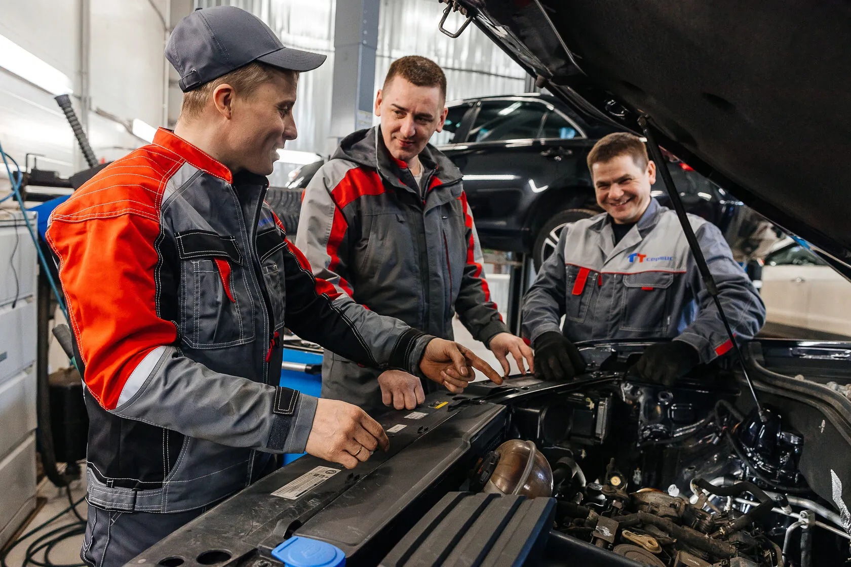 Сравнительный анализ: техническое обслуживание автомобиля